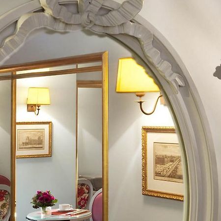 Hotel Louvre Bons Enfants Parijs Buitenkant foto