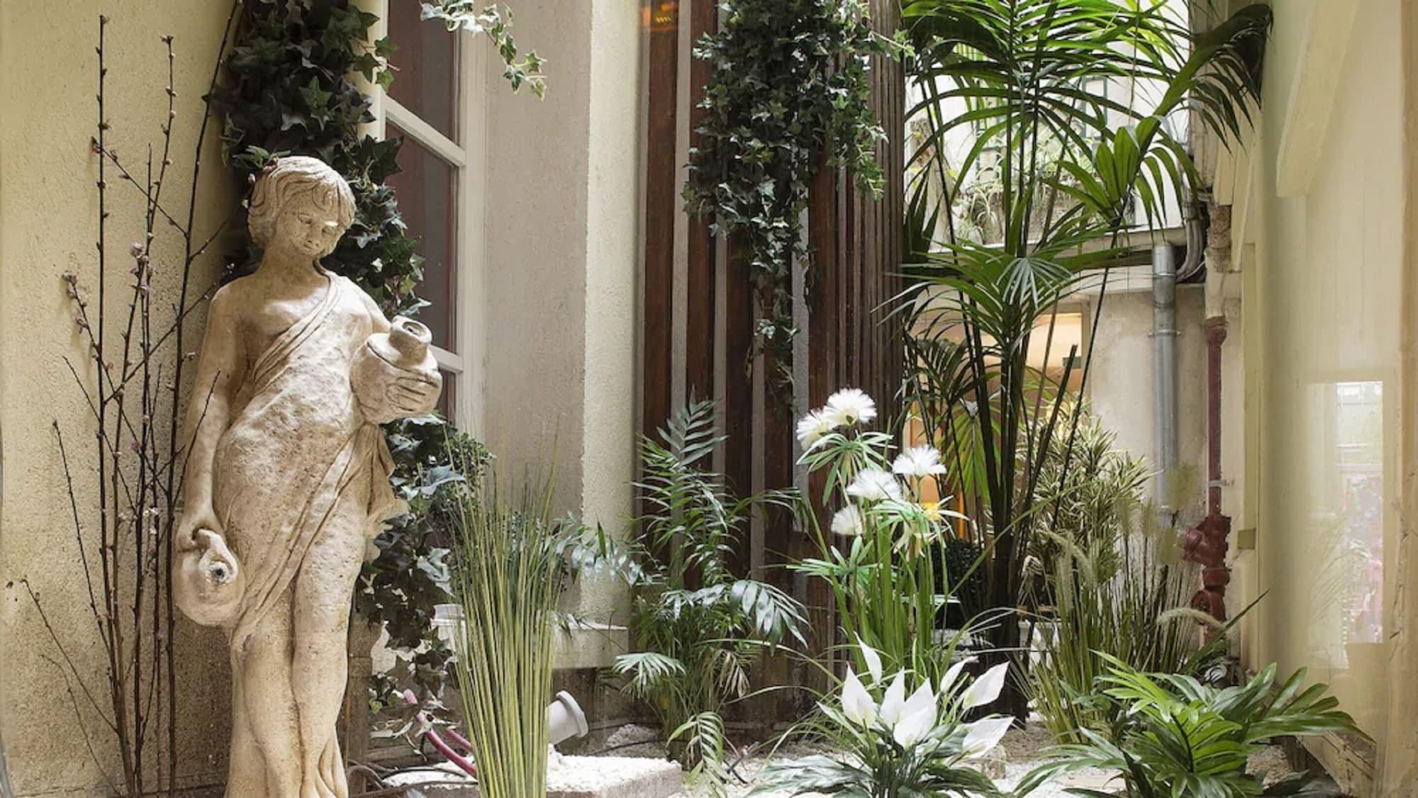 Hotel Louvre Bons Enfants Parijs Buitenkant foto